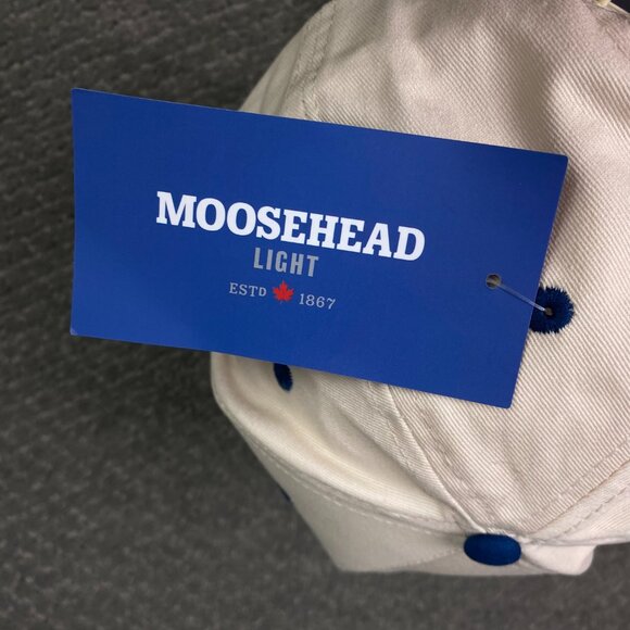 NWT Moosehead Light Beer Snapback Hat Cap Adjustable White Blue Lager Cotton - Picture 6 of 8